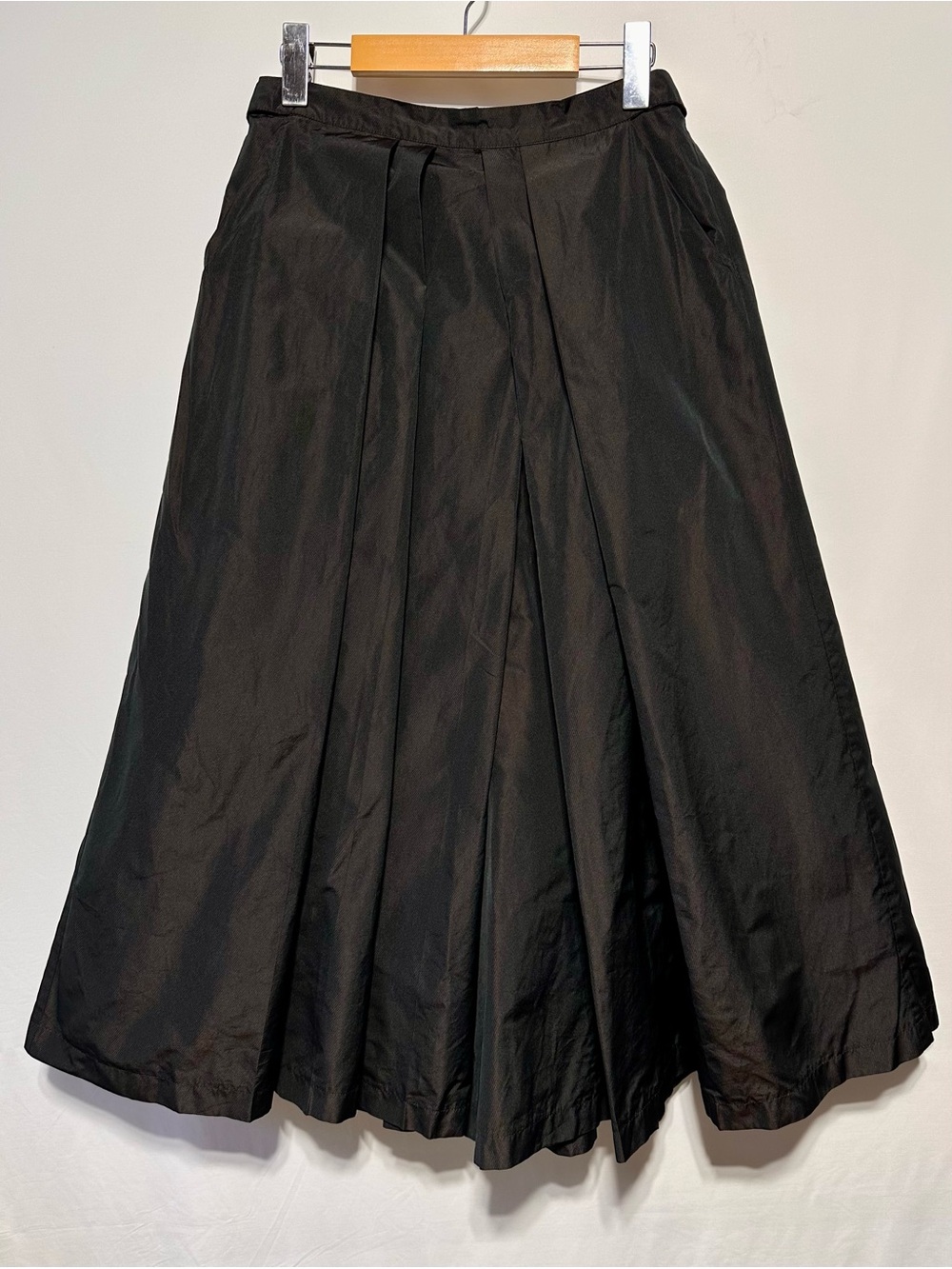S Max Mara Iridescent Silk Blend Wide Leg Culotte Pants Black US 4